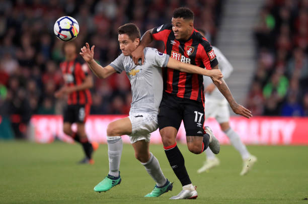 来表达对哲 来表达对哲