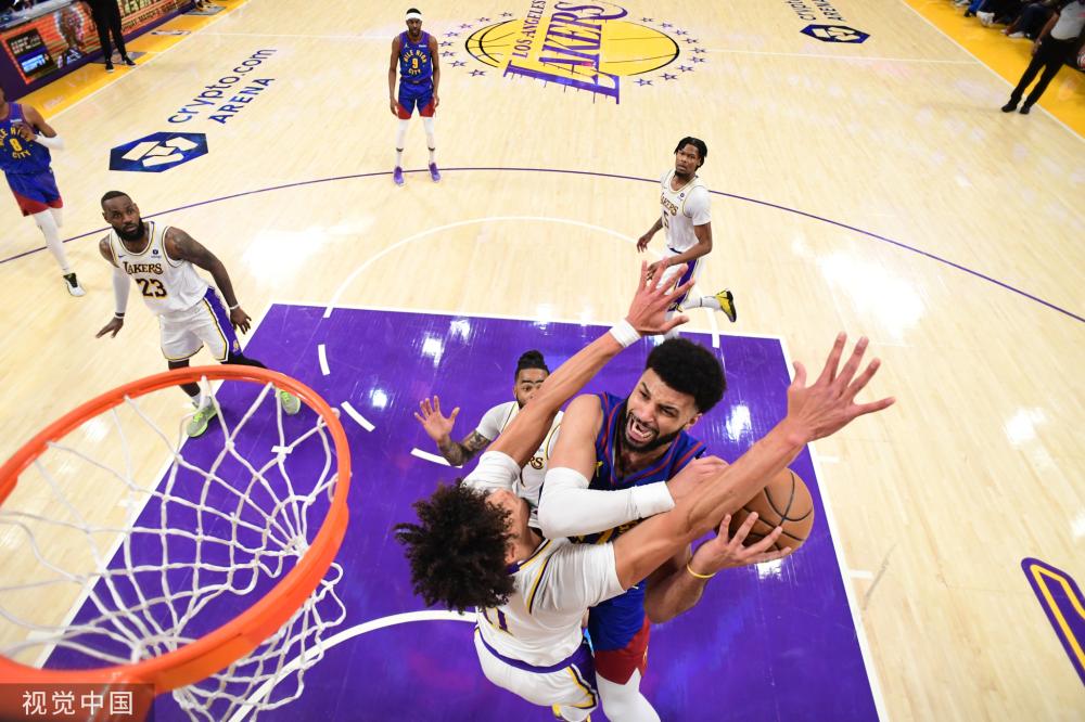 容的舞台 容的舞台