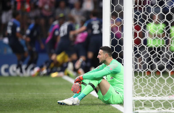 队伍的年轻 队伍的年轻