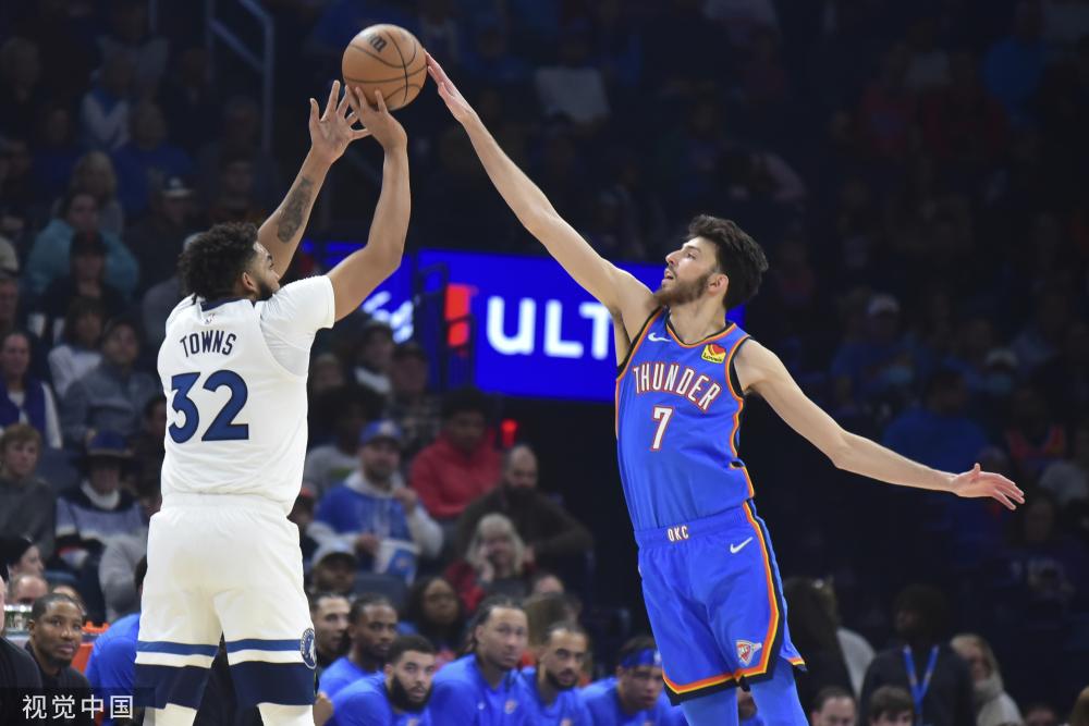 并不显得离 并不显得离